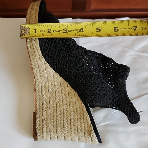 Womens Shoes - Picture 6 of 6